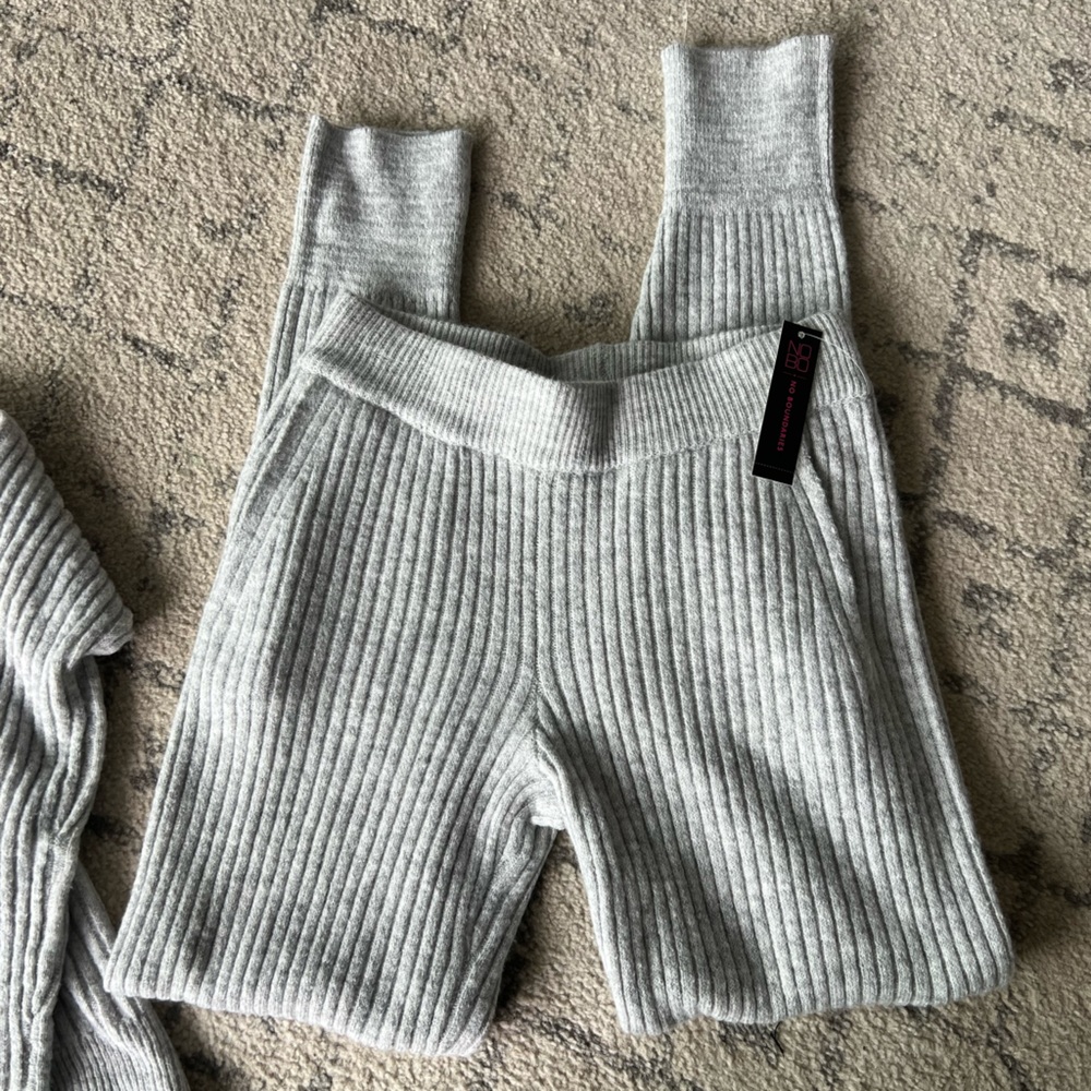 Knit set - Picture 3 of 3
